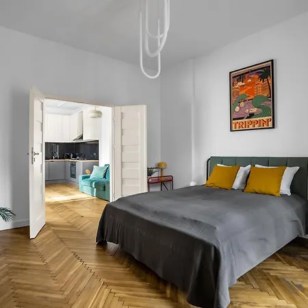 Apartment Near River - 58m2, Balcony, Metro - By Rentujemy Warsaw