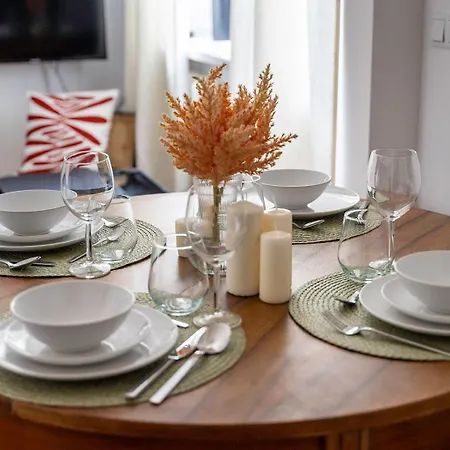 Apartment Near River - 58m2, Balcony, Metro - By Rentujemy